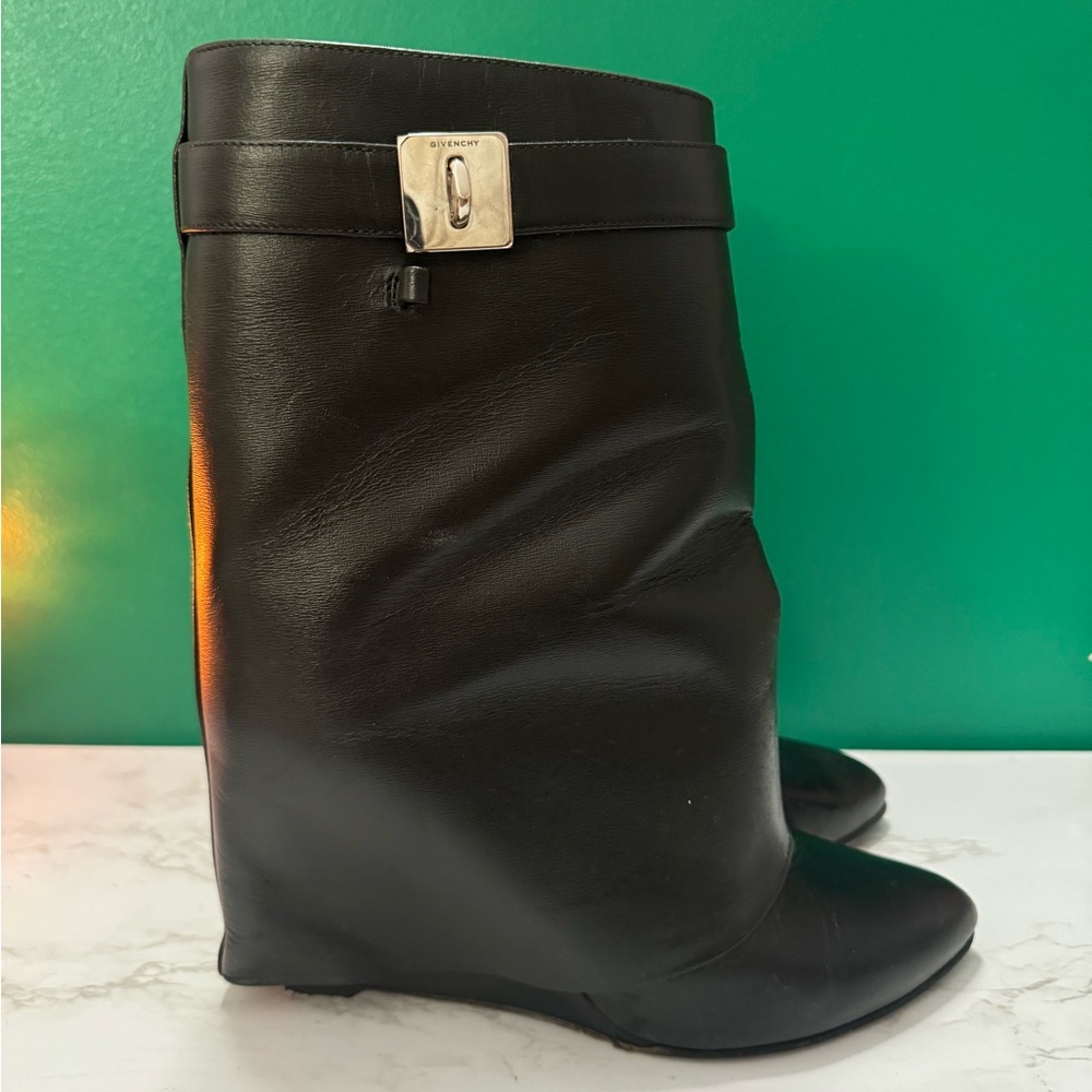 Short Givenchy Shark Boots